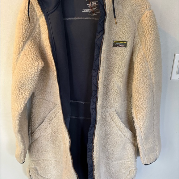 L.L. Bean Mountain Pile Sherpa Jacket - Picture 15 of 16